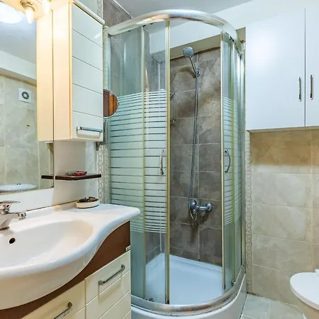Lovely Near Trendy Attractions In The Center Of Kadikoy